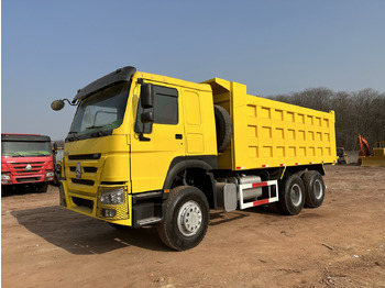 Camión volquete para transporte de silos SINOTRUK Howo Dump truck 371: foto 2