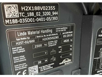 Carretilla elevadora de gas Linde H25T-02/600: foto 4