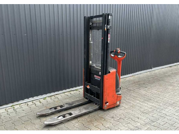 Apilador LINDE L12