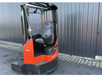 Retráctil Linde R14X: foto 3 Retráctil Linde R14X: foto 3