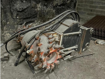 Maquinaria de construcción SANDVIK