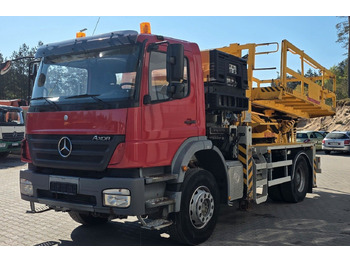 Camión con plataforma elevadora MERCEDES-BENZ Axor 1824