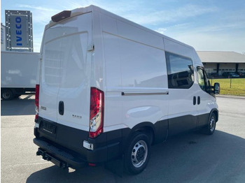 Furgón Iveco Daily 35S16A8 CRV MY22 Euro6 Klima AHK Navi ZV: foto 3