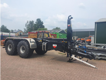 Remolque multilift/ Portacontenedores de cadenas BECO