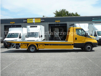 Grua de remolque autos, Furgoneta nuevo Iveco DAILY 70C18 Schiebeplateau Luftfederung Navi: foto 4