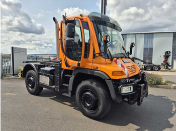 Camión chasis Unimog U 400 4x4 Fahrgestell Vario Pilot Zapfwelle LOF: foto 3