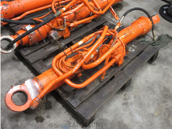 Cilindro hidráulico HITACHI
