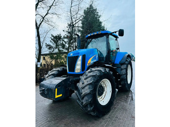 Tractor New Holland T8020: foto 2