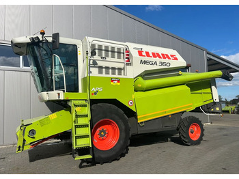 Cosechadora de granos CLAAS Mega