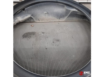 Radiador para Camión MAN Occ radiator D2066 MAN: foto 3