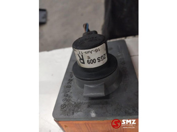 Luz/ Iluminación para Camión Mercedes-Benz Occ richtingaanwijzer rechts Mercedes: foto 2 Luz/ Iluminación para Camión Mercedes-Benz Occ richtingaanwijzer rechts Mercedes: foto 2