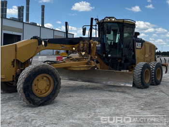 Grader CATERPILLAR 140M