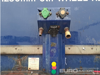 Semirremolque lona 2012 SDC 45' Tri Axle Curtainsider Trailer, BPW Axles: foto 5 Semirremolque lona 2012 SDC 45' Tri Axle Curtainsider Trailer, BPW Axles: foto 5