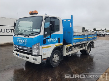 Camión volquete ISUZU