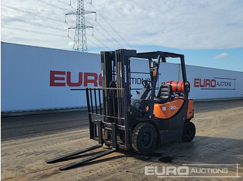 Carretilla elevadora DOOSAN