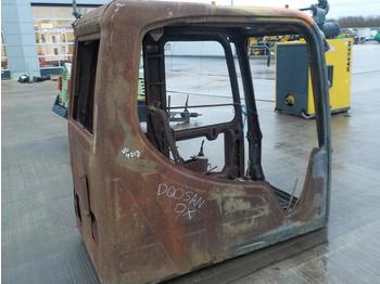 Cabina para Excavadora Cab to suit Doosan Excavator (Fire Damaged): foto 1