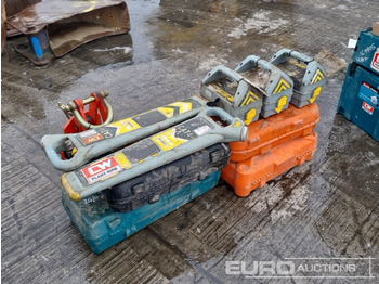 Equipo de construcción Radio Cable Detector (5 of), Bosch 110Volt Grinder, Bohrmaster 110Volt Mag Drill, Spitfire P370 Nail Gun, Paslode IM350+ Battery Nail Gun, Tiger APT-0600 6 Ton Adjustable Trolley: foto 3