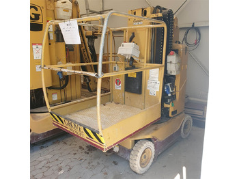 Plataforma de mástil vertical GROVE