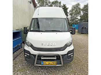 Furgón Iveco 35s18: foto 2