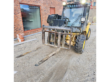 Manipulador telescópico JCB 520-40: foto 5