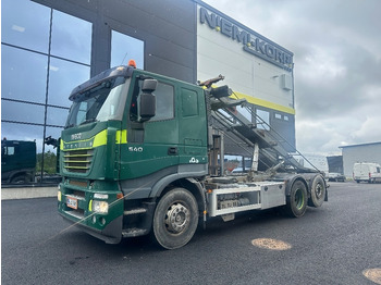 Camión portacontenedor de cadenas IVECO Stralis