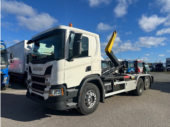 Camión multibasculante SCANIA P 360