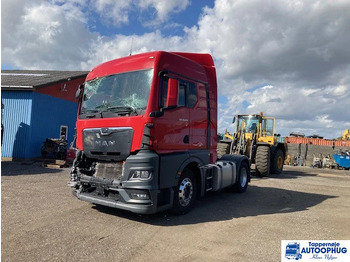 Cabeza tractora MAN TGX