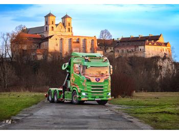 Cabeza tractora SCANIA S 770