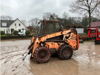 Cargadora de ruedas BOBCAT S220