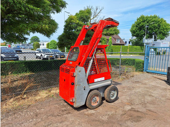 Cargadora de ruedas Bobcat S70: foto 2