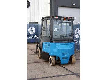 Carretilla elevadora eléctrica Doosan B25X-7: foto 4