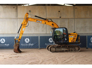 Excavadora de cadenas JCB