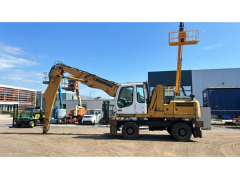 Excavadora de ruedas LIEBHERR A 904 C