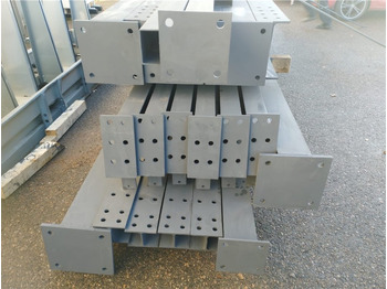 Equipo de construcción 360 m2 - 12x30 m: foto 4 Equipo de construcción 360 m2 - 12x30 m: foto 4