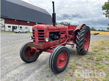 Tractor VOLVO