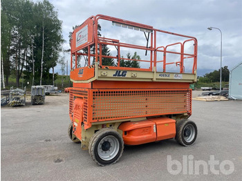Plataforma de tijeras JLG