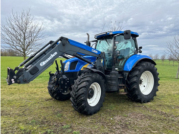 Tractor NEW HOLLAND
