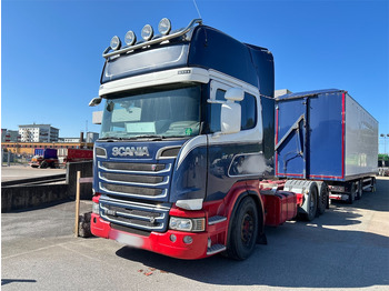 Cabeza tractora SCANIA R 580