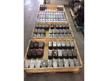 Motor y piezas para Camión TESTATE MOTORI MAN D0824 / D0826 / D0834 / D0836: foto 4