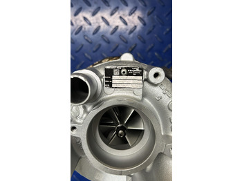 Turbocompresor Mercedes Benz M177/M178 A1770905702+A1770905602: foto 5