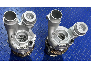 Turbocompresor Mercedes Benz M177/M178 A1770905702+A1770905602: foto 3