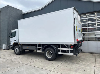 Camión frigorífico nuevo Mercedes-Benz Atego 1725 4x4 Refrigerator Truck: foto 3