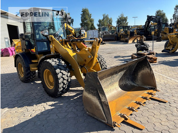 Cargadora de ruedas CATERPILLAR 908