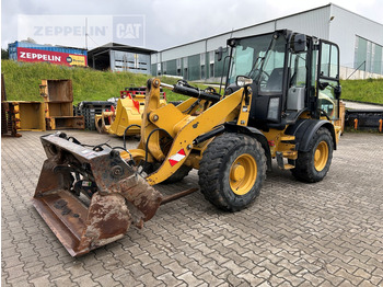 Cargadora de ruedas CATERPILLAR 908M
