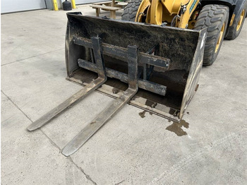 Cargadora articulada CAT 906M (8758): foto 5
