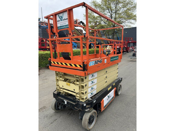 Plataforma de tijeras JLG