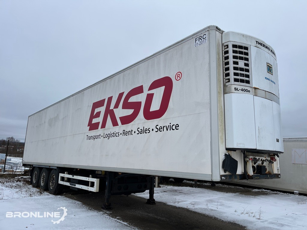 2003 KRONE SDR 27 Refrigerator semi trailer - Semirremolque frigorífico: foto 2 2003 KRONE SDR 27 Refrigerator semi trailer - Semirremolque frigorífico: foto 2