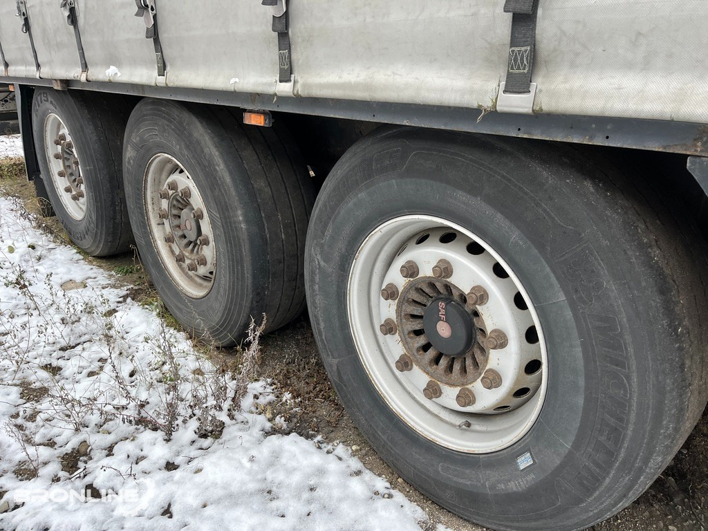 Semirremolque lona 2006 KRONE SDP 27ELB2-CS curtain side semi-trailer: foto 13 Semirremolque lona 2006 KRONE SDP 27ELB2-CS curtain side semi-trailer: foto 13