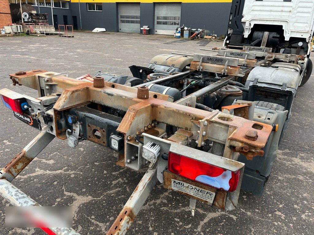 2016 MAN TGX 26.440 6x2 BDF - Camión portacontenedore/ Intercambiable: foto 4 2016 MAN TGX 26.440 6x2 BDF - Camión portacontenedore/ Intercambiable: foto 4