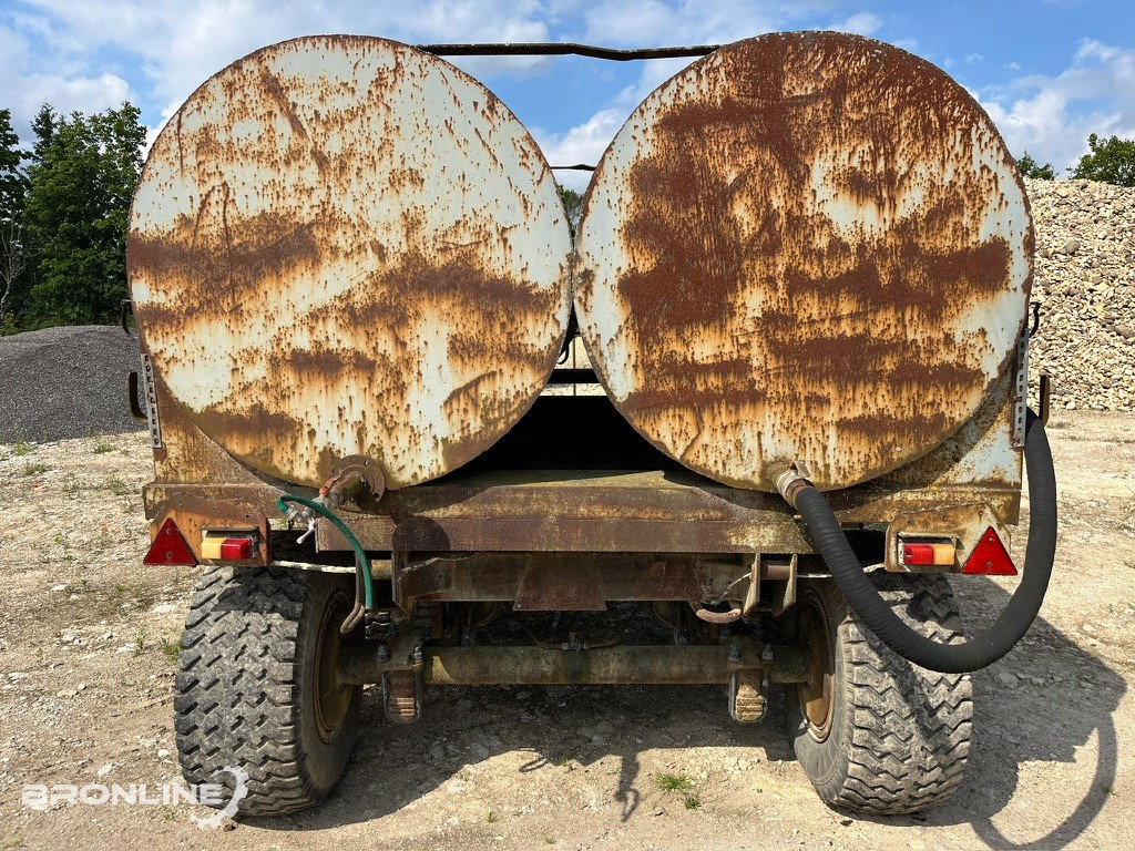 Haagis veemahutitega 6000L - Remolque cisterna: foto 3 Haagis veemahutitega 6000L - Remolque cisterna: foto 3